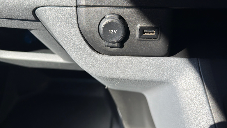 Vauxhall Vivaro L2 Diesel 2900 1.5d 100PS Sportive H1 Van